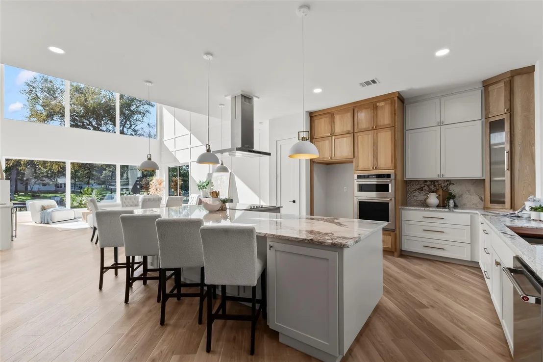 Photo of 625 Turner Drive