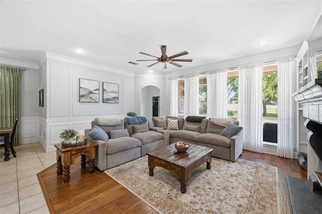 Photo of 869 Thomas Crossing Drive