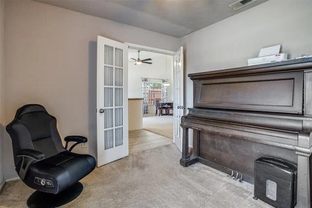 Photo of 555 Gillespie Drive