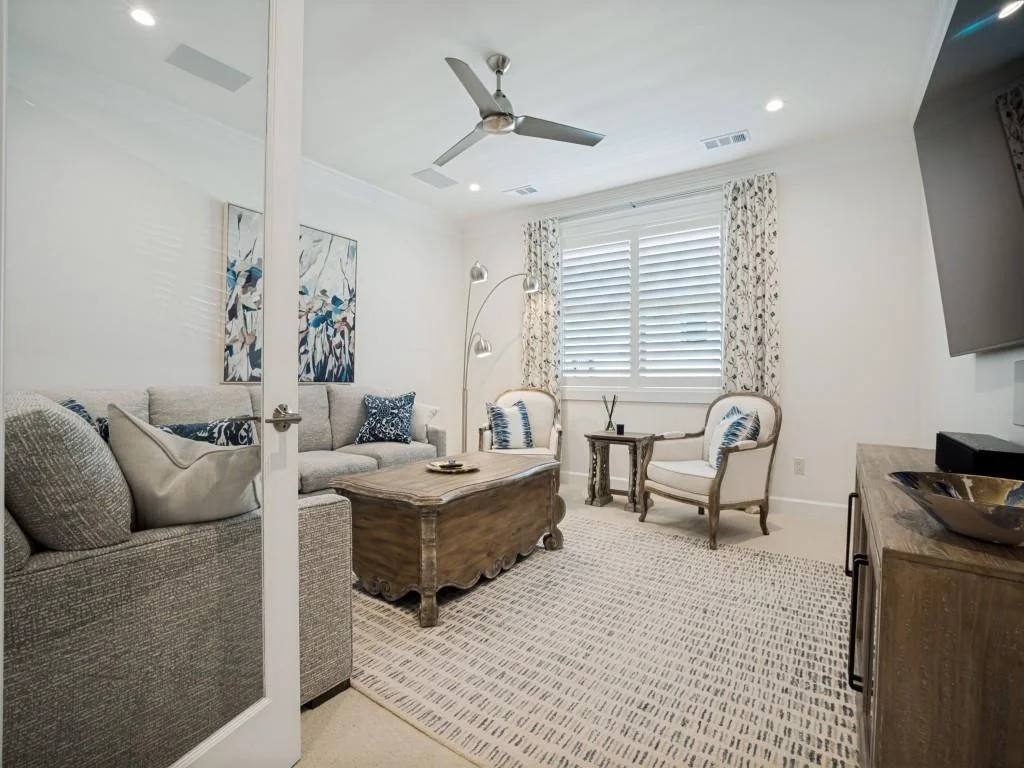 Photo of 8117 Cocobolo Drive