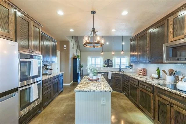 Photo of 524 Avenue Q