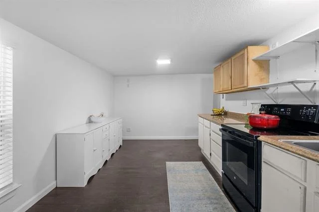 Photo of 1116 Edgefield Drive