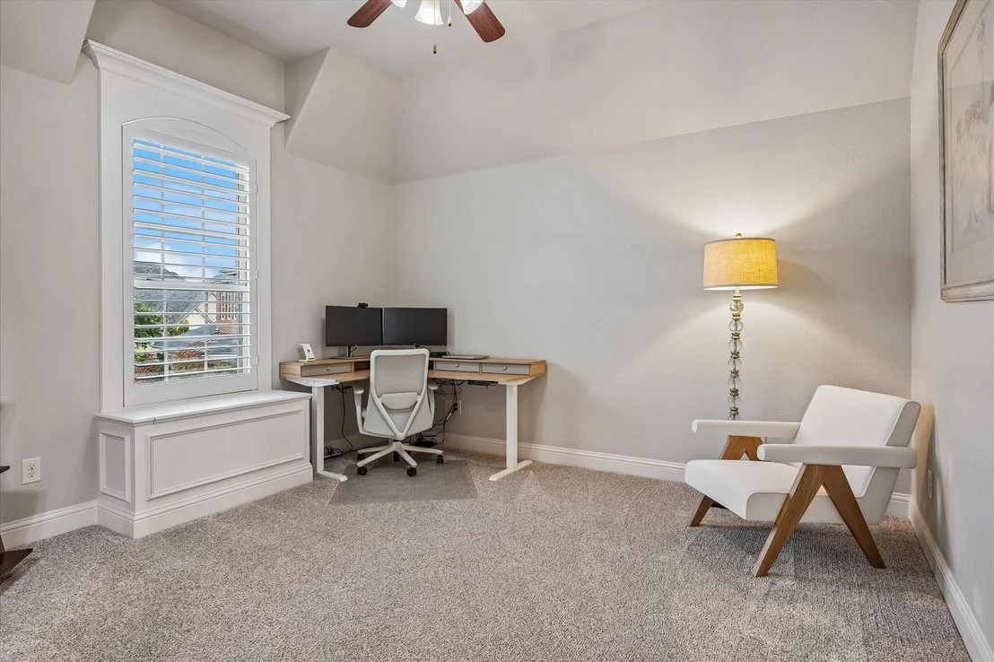 Photo of 512 Clear Vista Drive