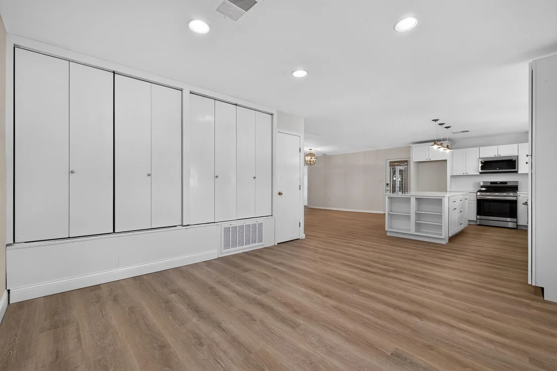 Photo of 7228 Emerald Drive