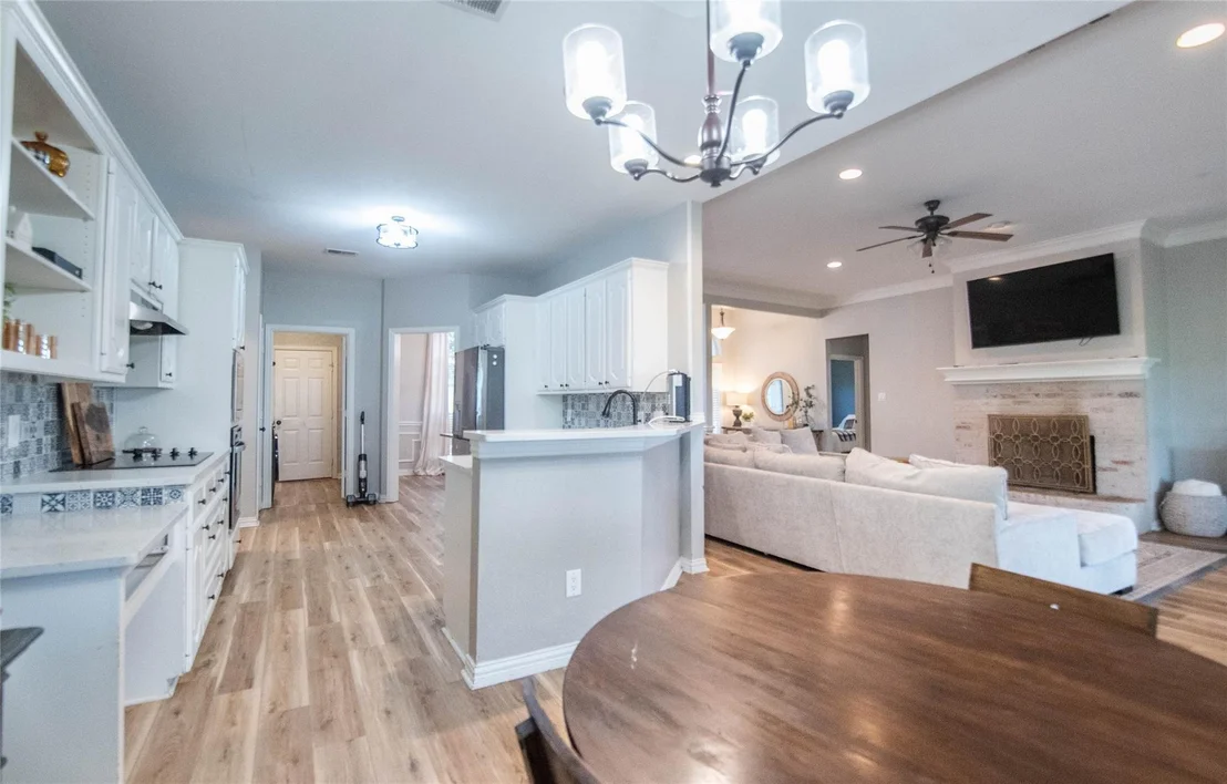 Photo of 1393 W Alamosa Drive