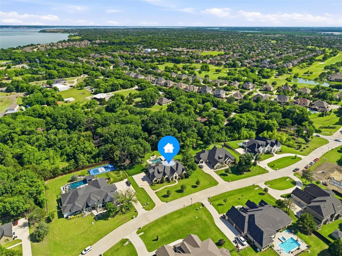 Photo of 1019 Country Way