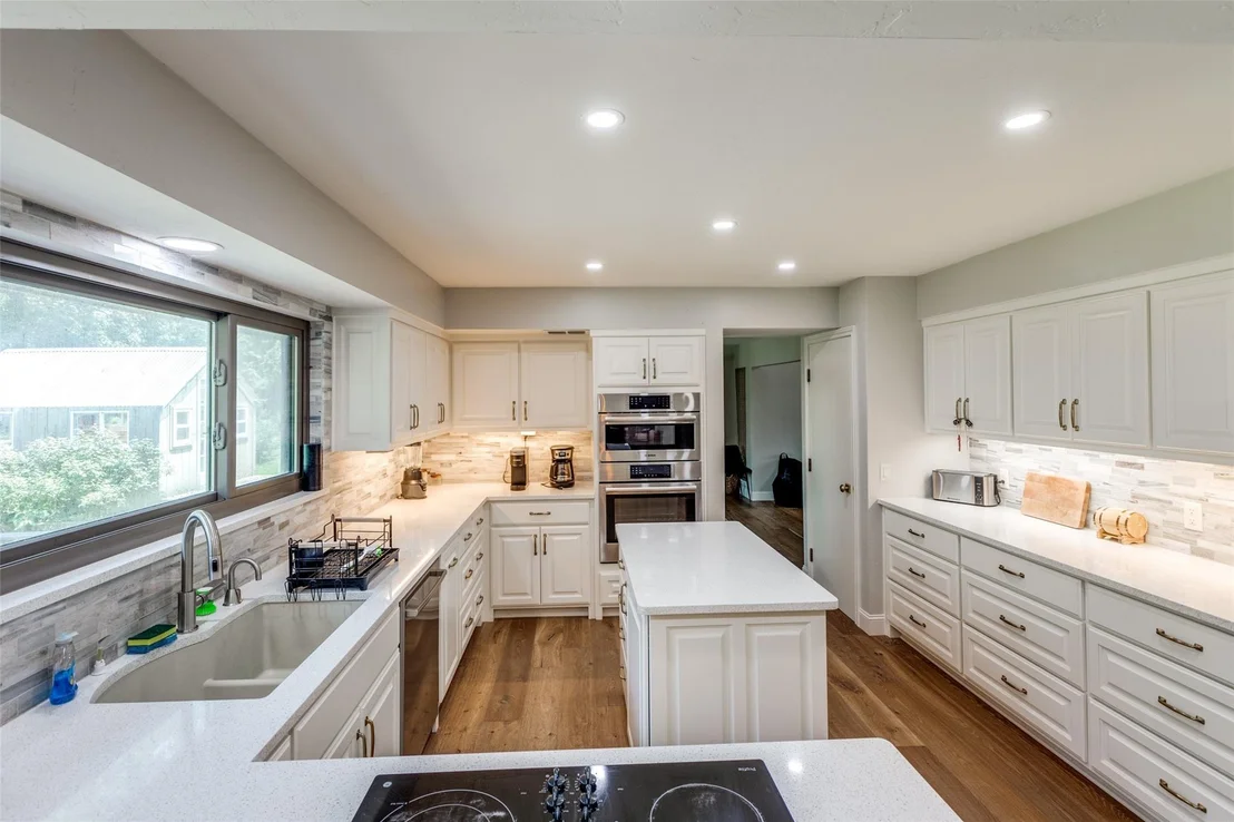 Photo of 605 Private Road 5881