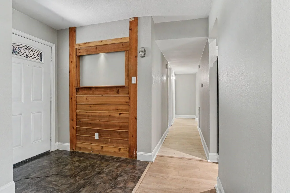 Photo of 224 Rockcrest Drive