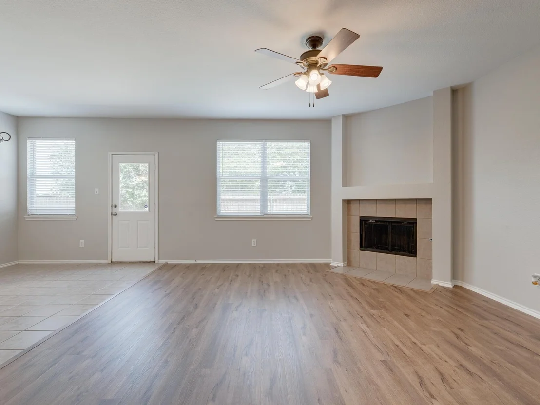 Photo of 4629 Indian Rock Drive