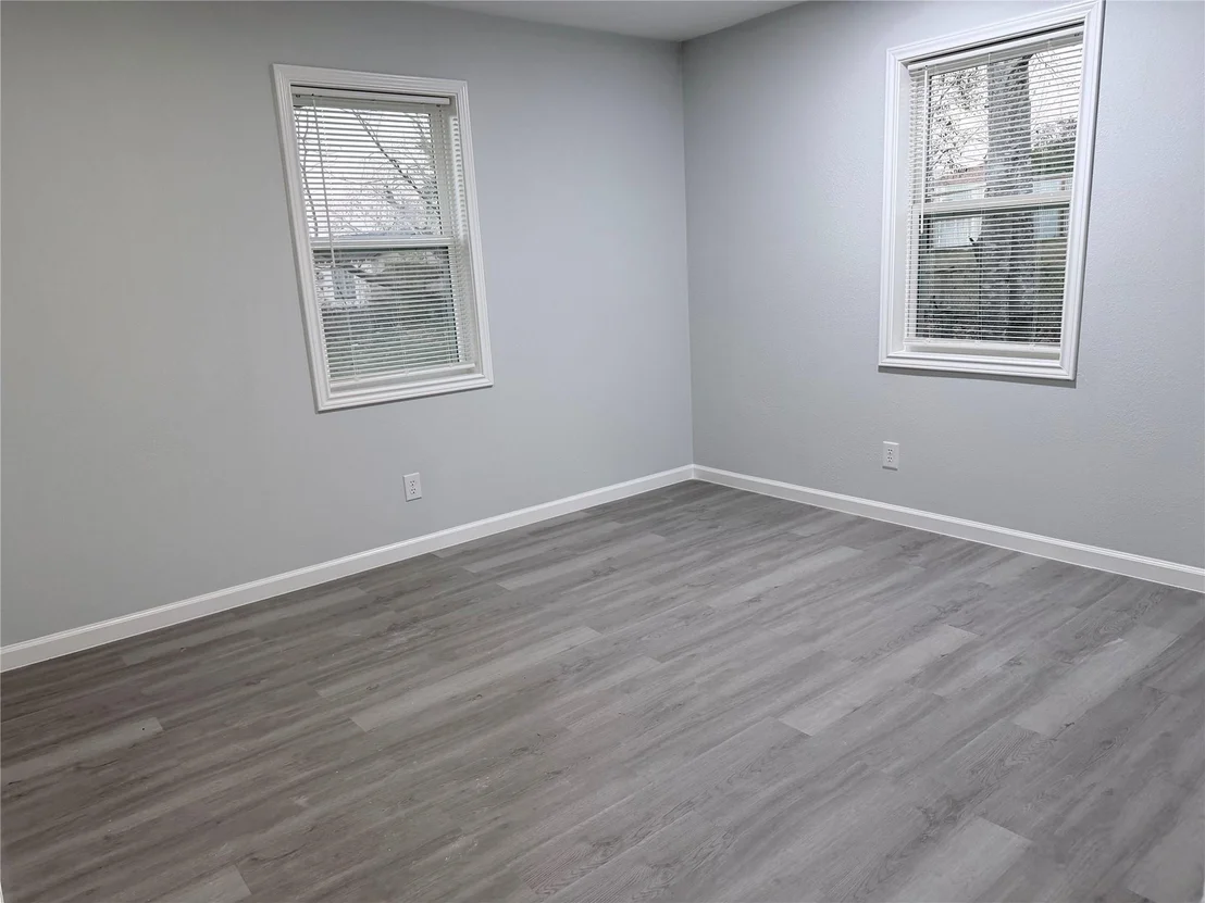 Photo of 502 Willow Circle
