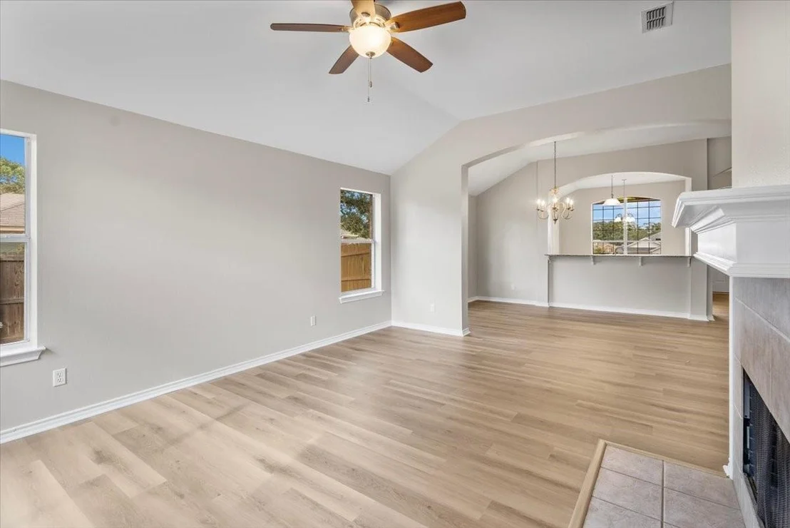 Photo of 386 Molly Lane
