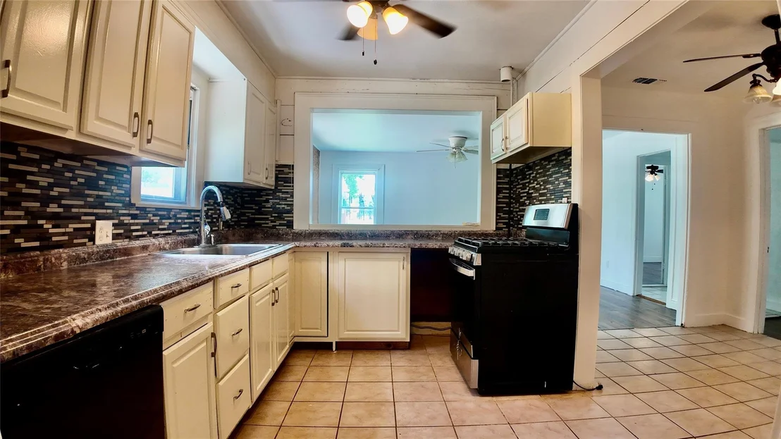 Photo of 417 Corry A Edwards Drive
