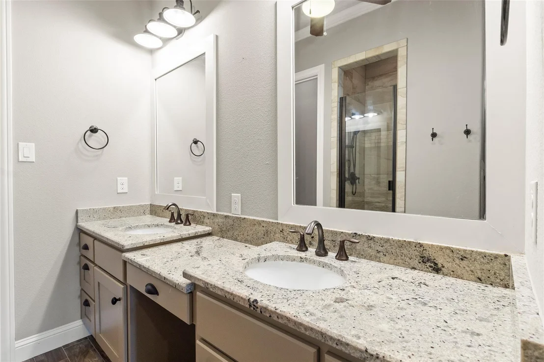 Photo of 164 Marina Drive