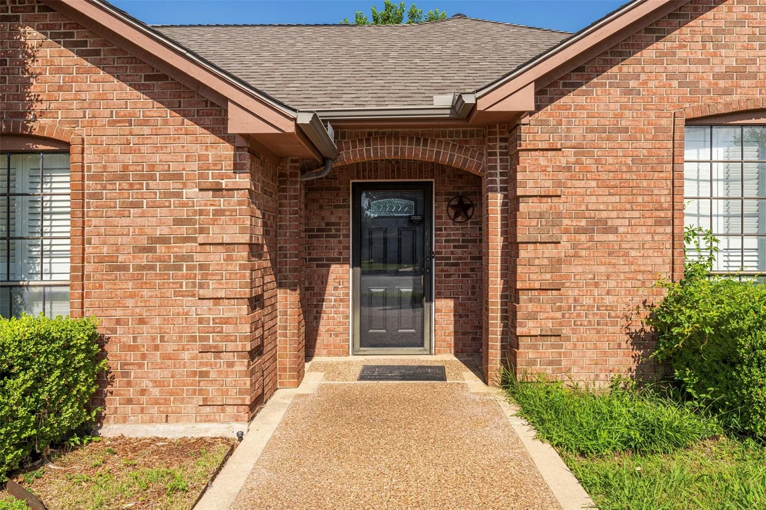 Photo of 7454 Queensbury Circle