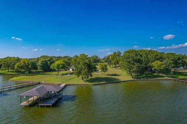 Photo of 626 Bay View Drive