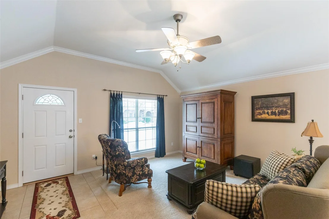 Photo of 3913 Garden Grove Lane