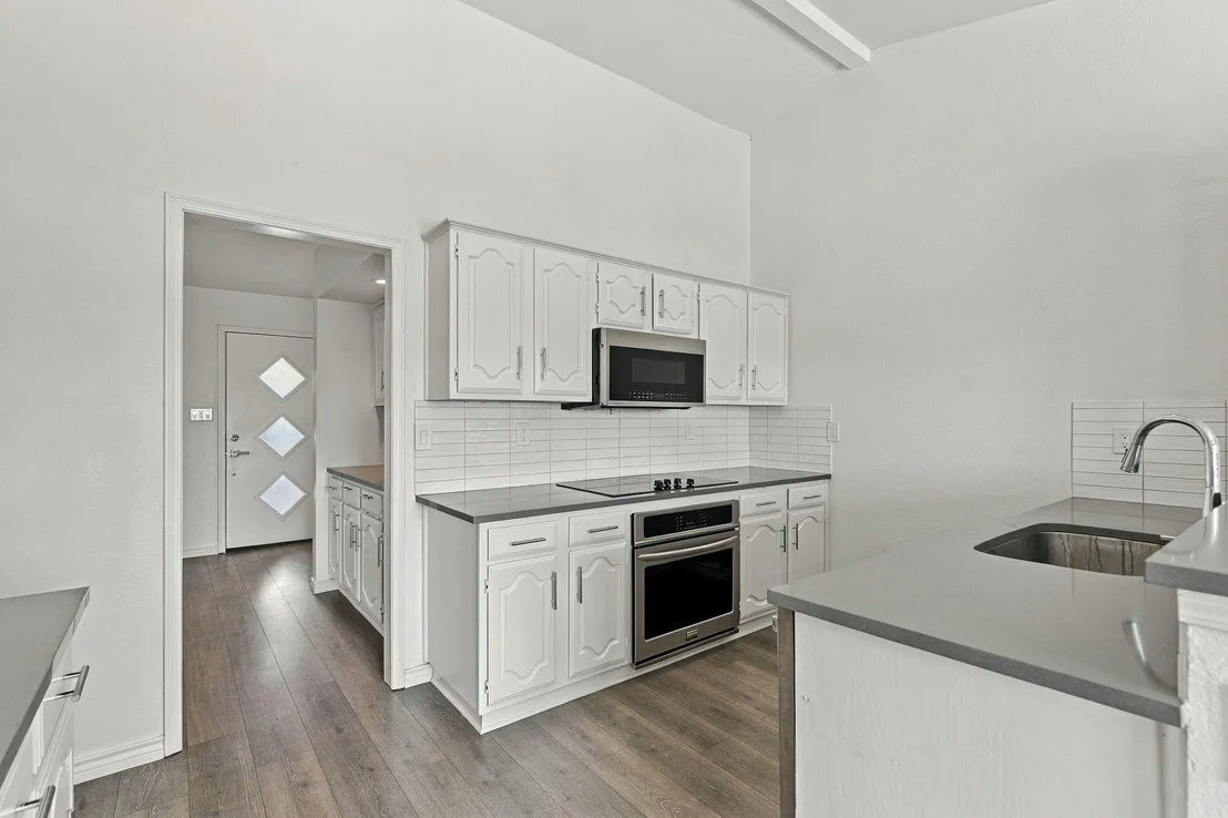 Photo of 4405 Queen Circle