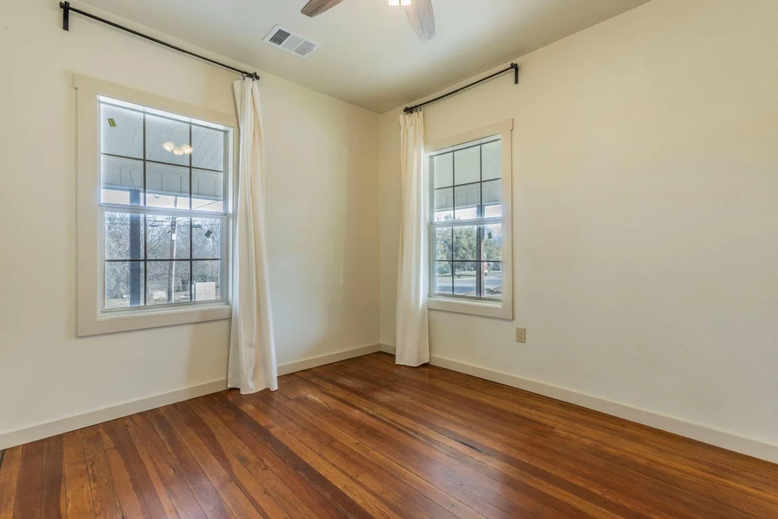 Photo of 1200 N 4th Street
