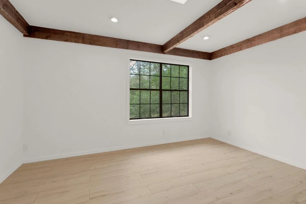 Photo of 439 N Lonestar Lane