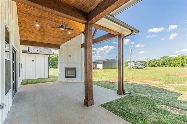 Photo of 2701 County Road 405