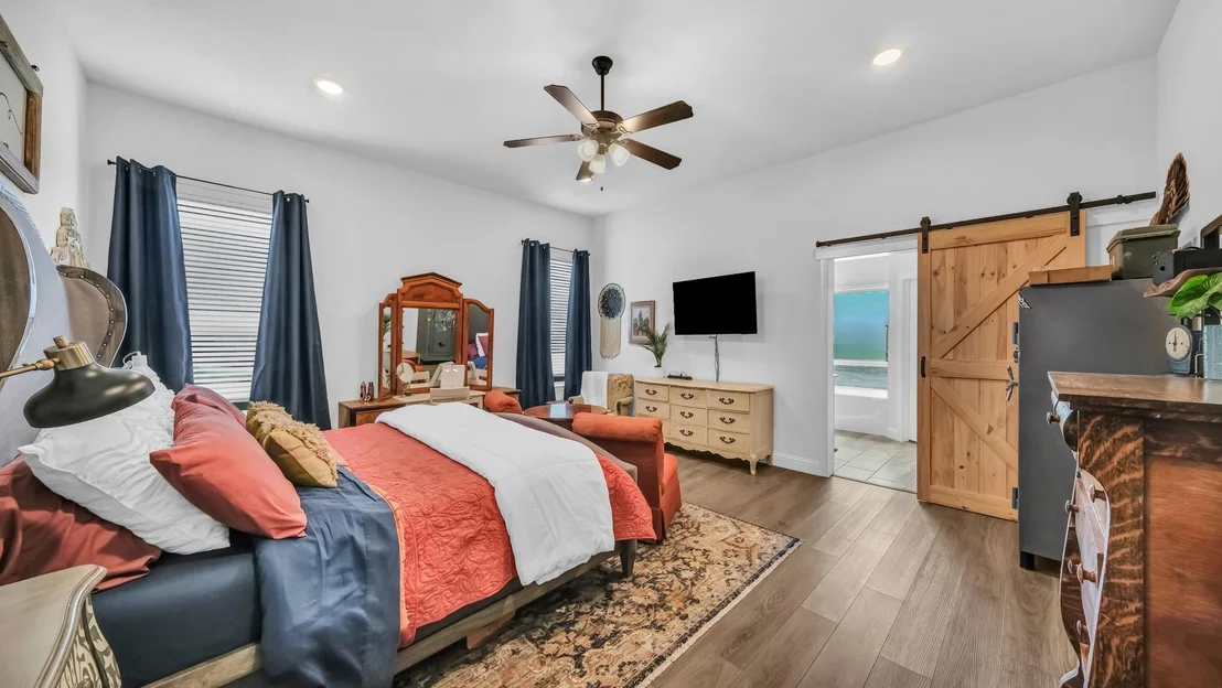 Photo of 119 Oak View Drive
