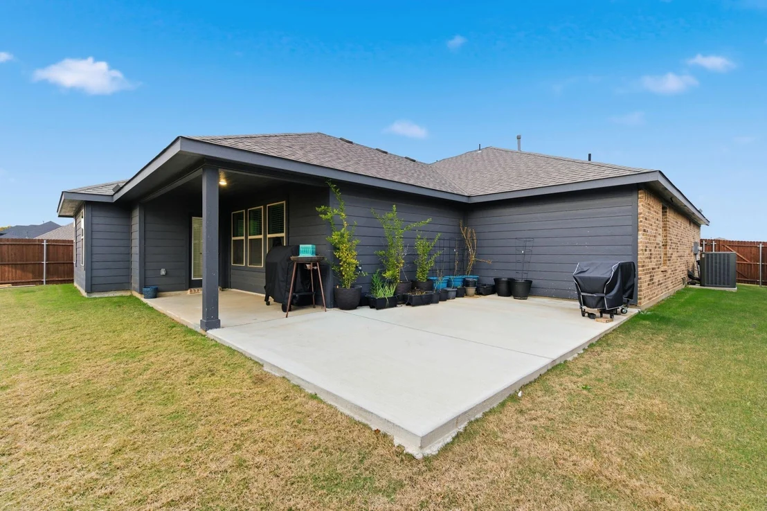 Photo of 437 Falcon Way
