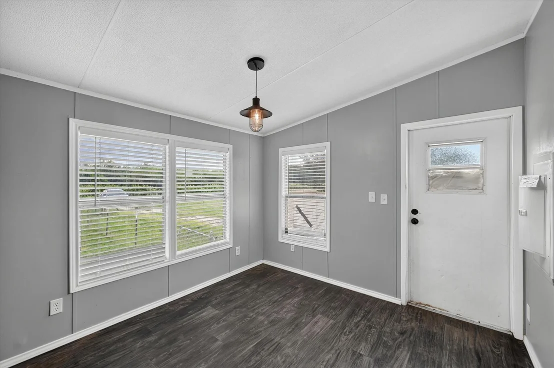 Photo of 8316 County Road 508