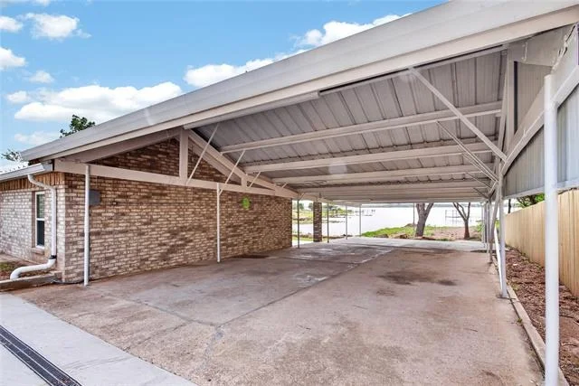 Photo of 546 Apache Lane