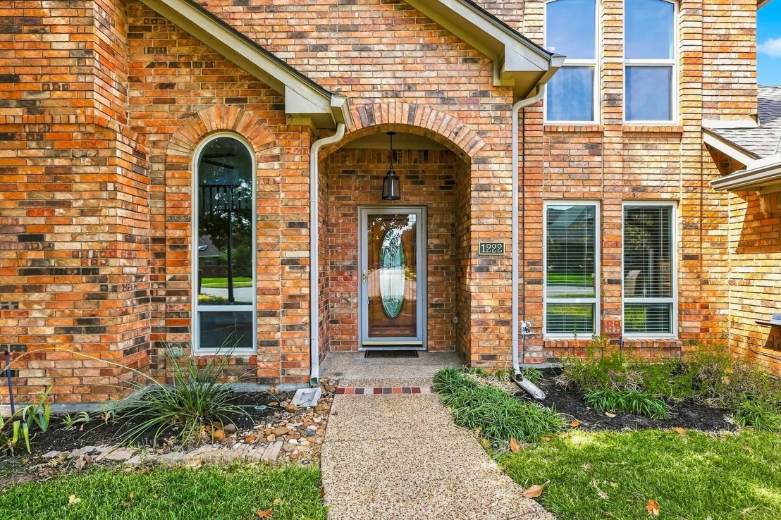 Photo of 1222 Dentonshire Drive