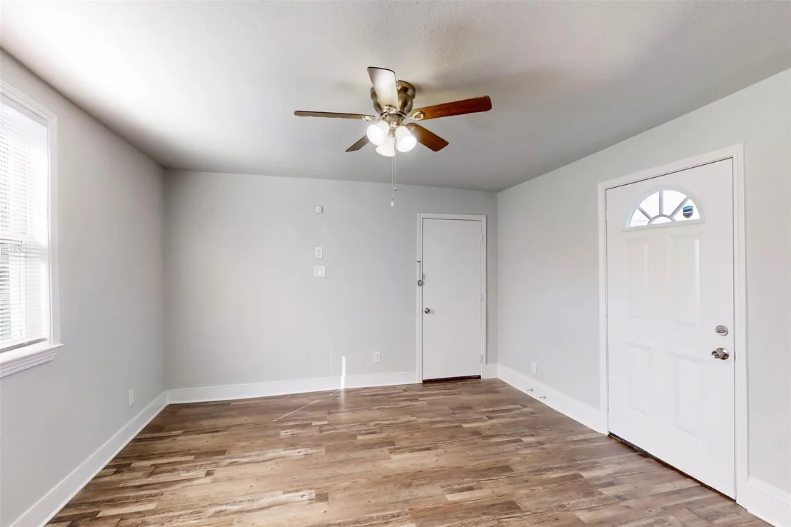 Photo of 2667 Custer Drive