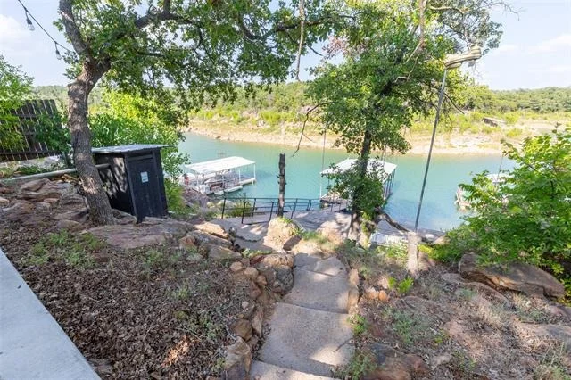 Photo of 481 North Shore Drive