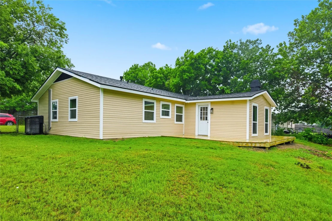 Photo of 119 South Drive