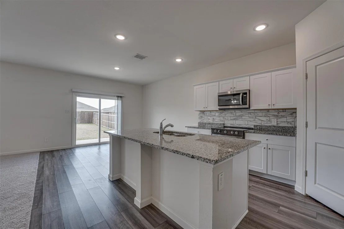 Photo of 767 Camden Drive