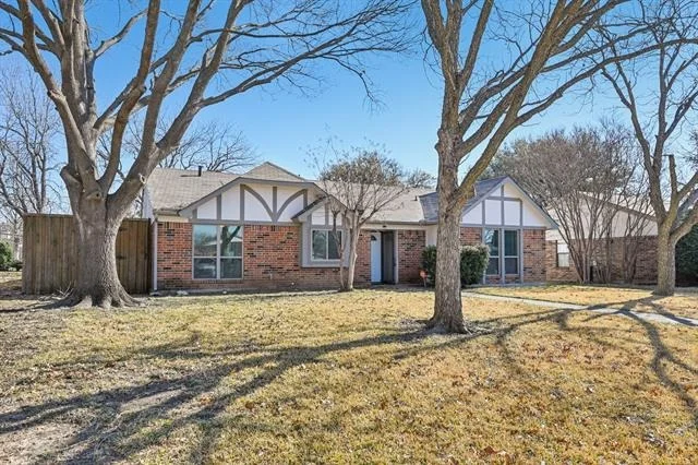 Photo of 1318 Oak Run Drive