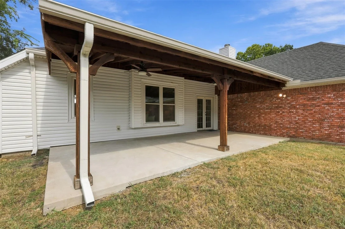 Photo of 812 Fall Drive