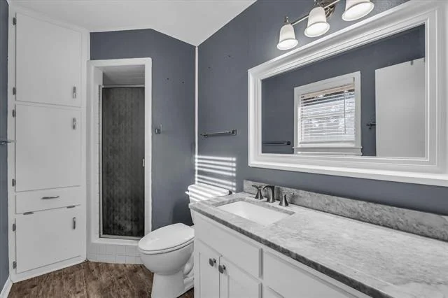 Photo of 4325 Shady Glen Drive