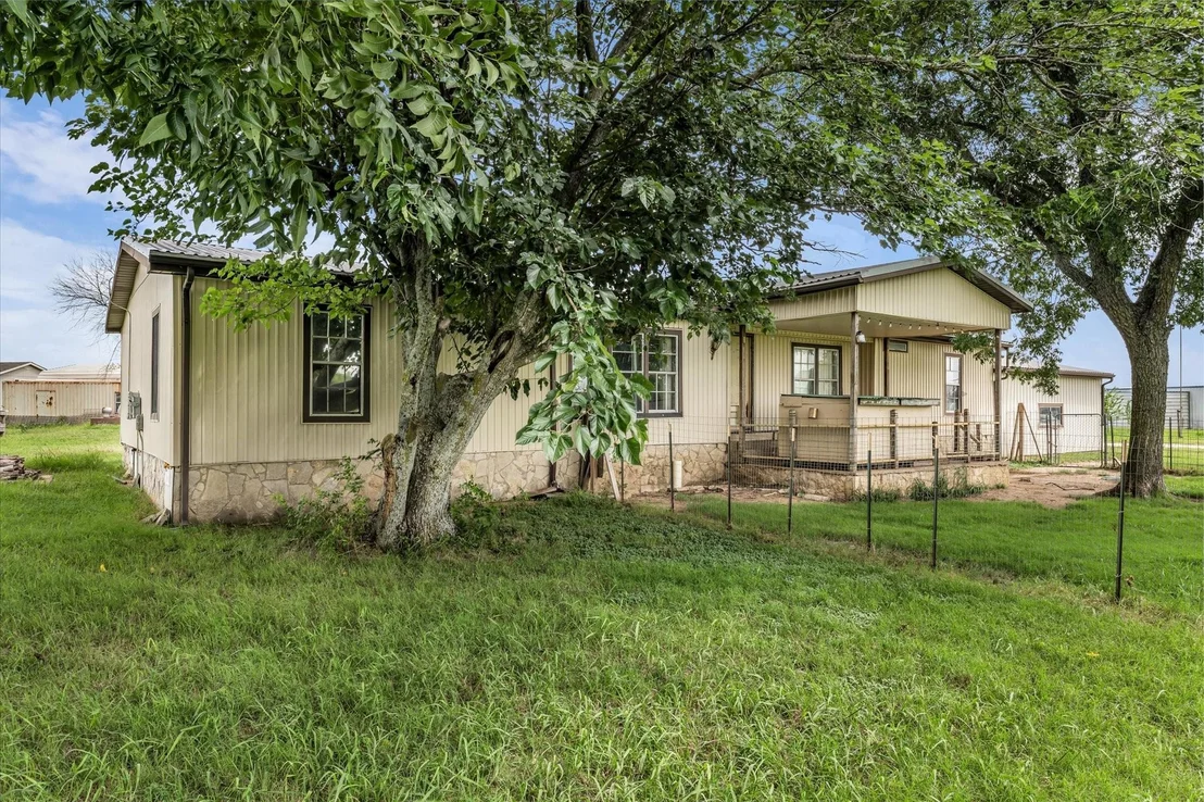 Photo of 1524 County Road 1107B