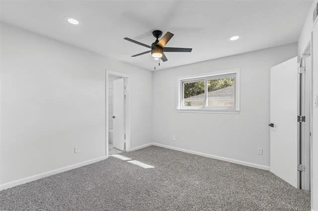 Photo of 2124 Parkhaven Drive
