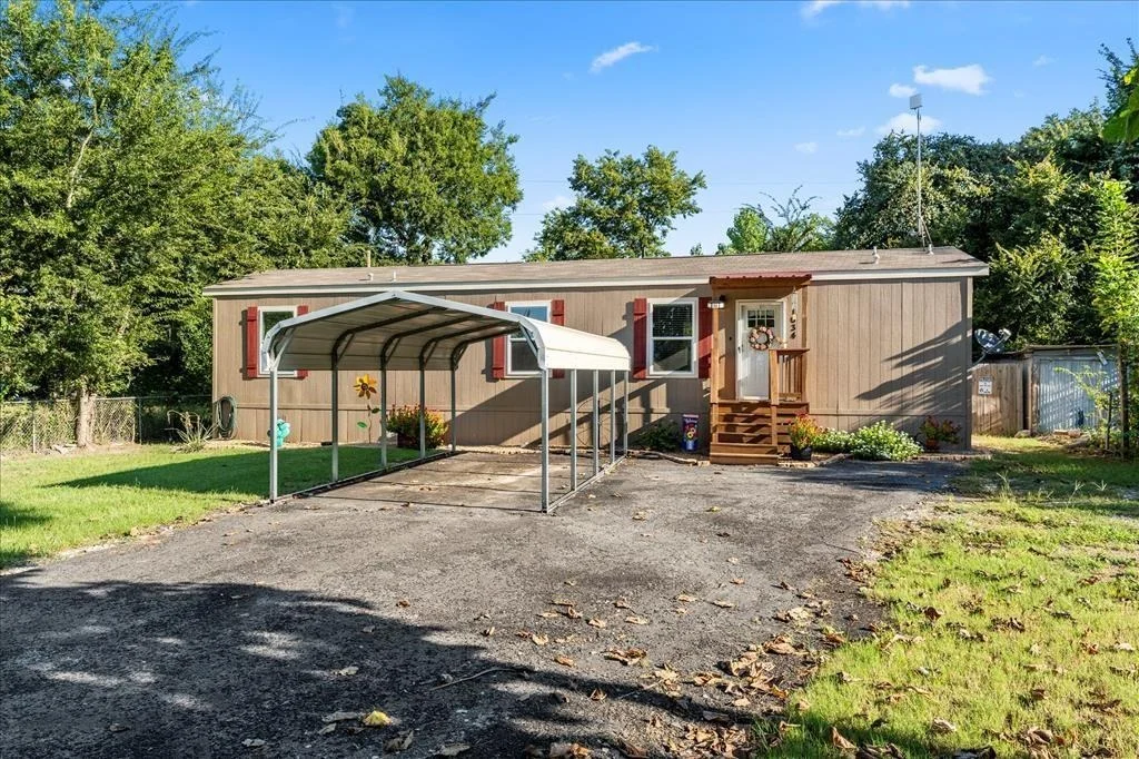 Photo of 1034 Pleasant Drive