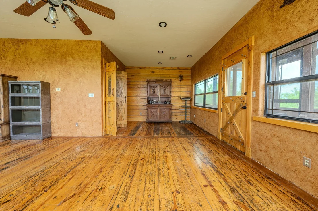Photo of 2990 County Rd 205