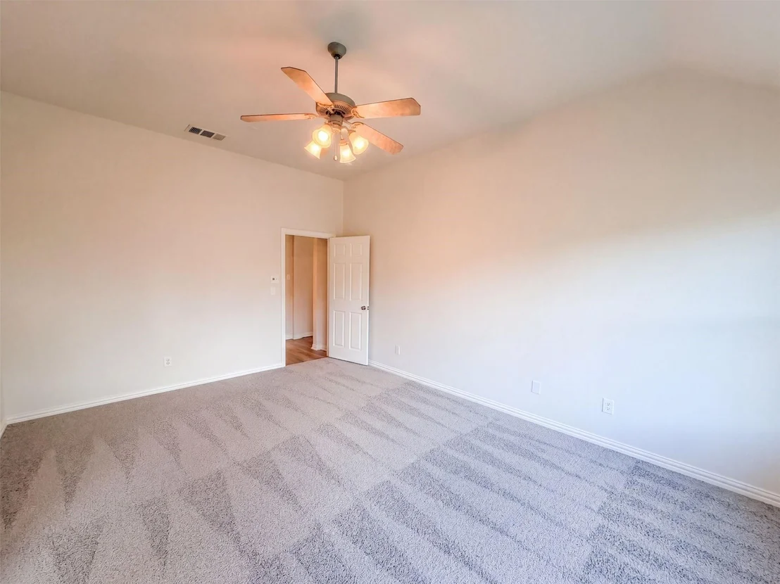 Photo of 1009 Spinnaker Drive