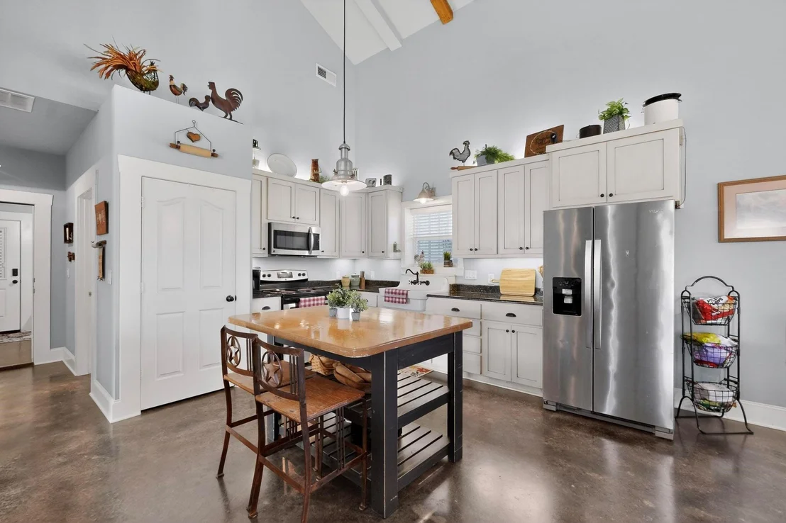 Photo of 2800 County Road 2905