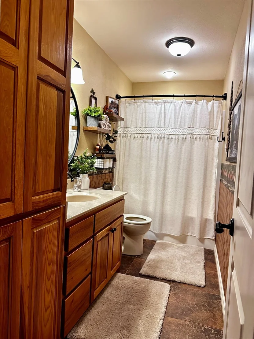 Photo of 15541 County Road 409