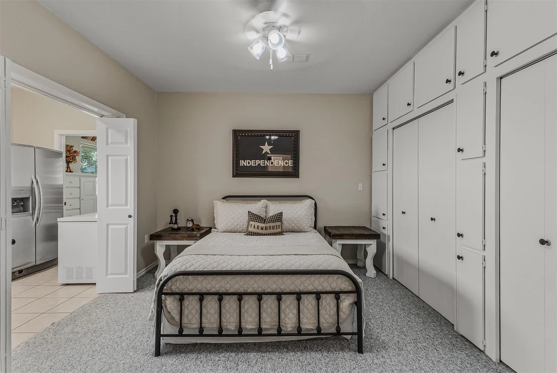 Photo of 339 Colwell Road