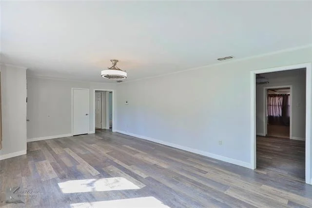 Photo of 1066 Westridge Drive