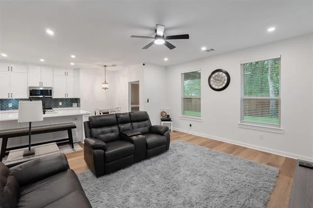 Photo of 141 Wedgewood Drive