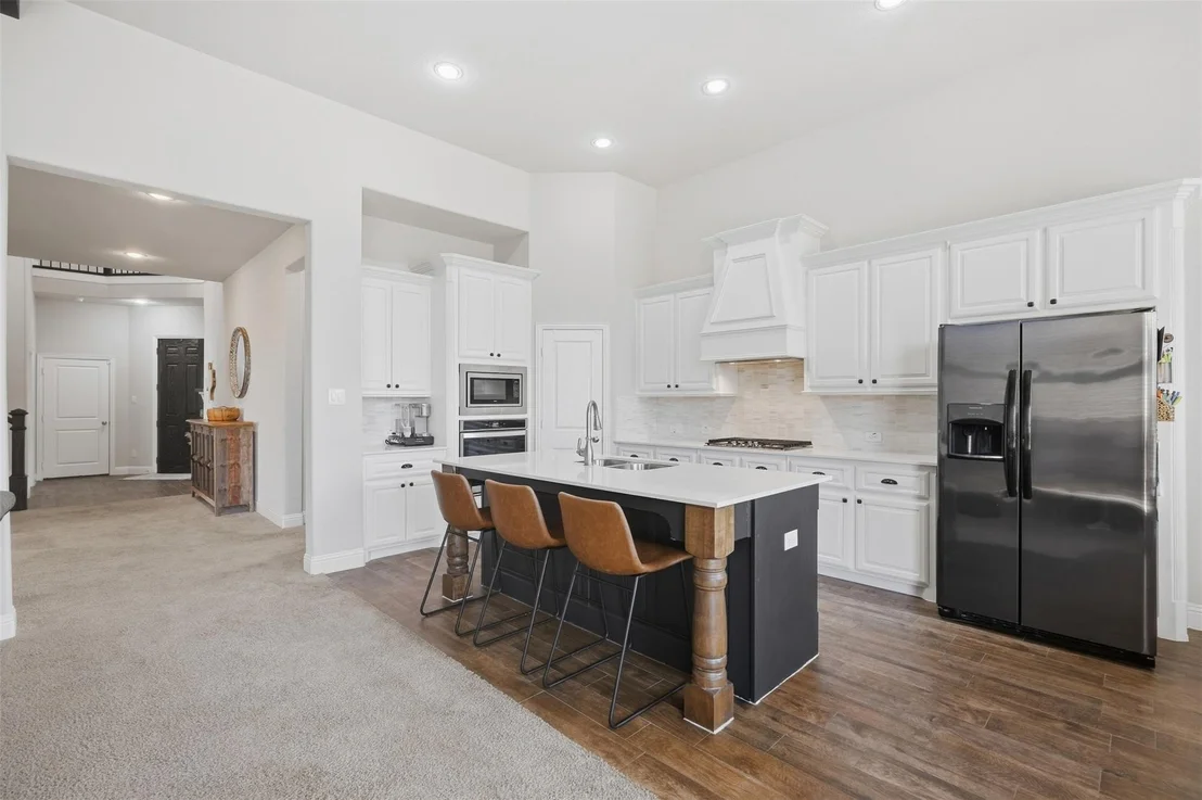Photo of 617 Nakoma Drive