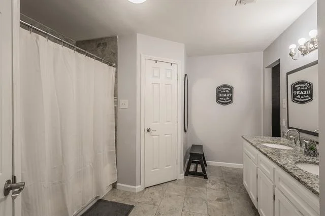 Photo of 4108 Longleaf Lane