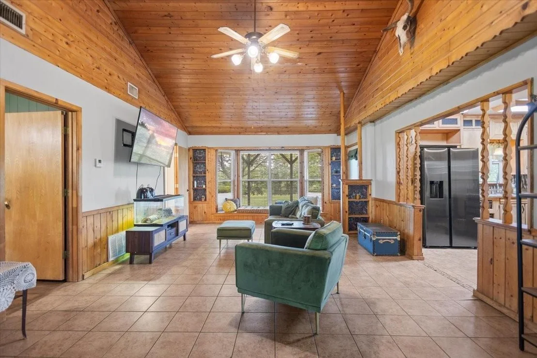 Photo of 2360 Elk Road