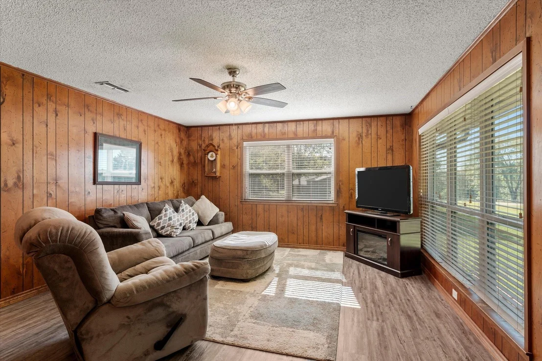 Photo of 139 Vista Drive